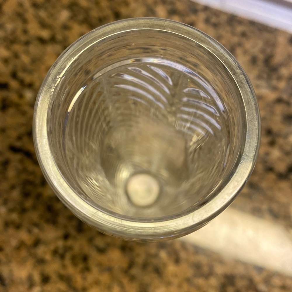 Vintage Herringbone Crystal Bud Vase by Ralph Lauren - Picture 3 of 7